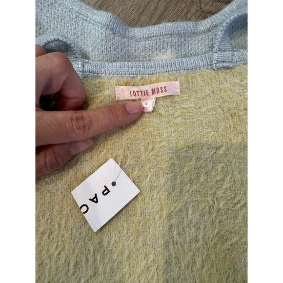 NWT Lottie Moss PacSun Gray Crop Top Cami White Daisy Y2K Kidcore Size Small - Picture 3 of 4